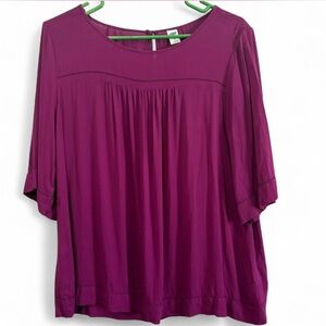 Old Navy Flowy Purple Top | Size Medium